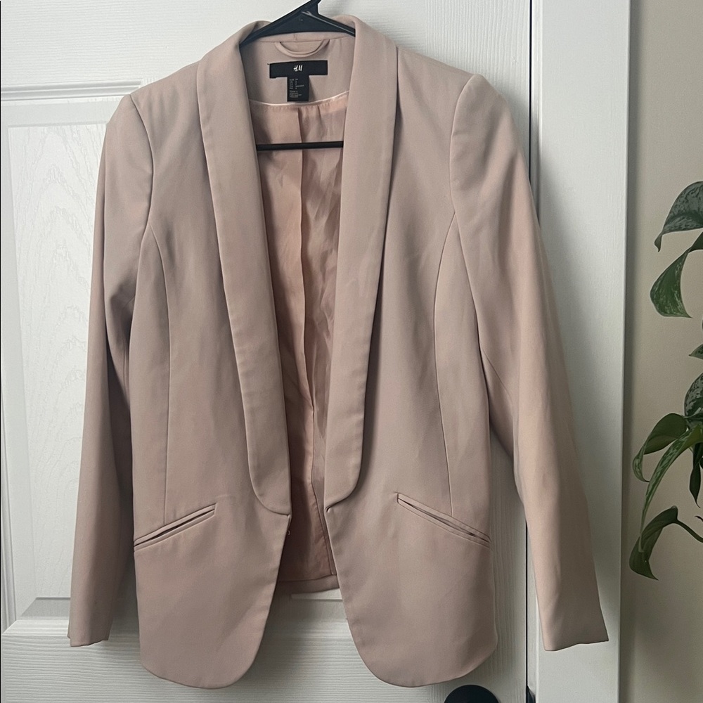 H&M Women's Light Pink Blazer